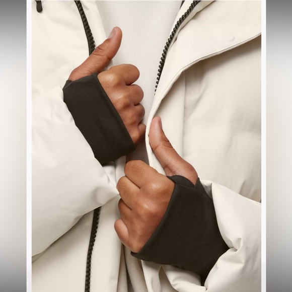 Aritzia TNA The dri parka long medium size in white - Picture 14 of 15